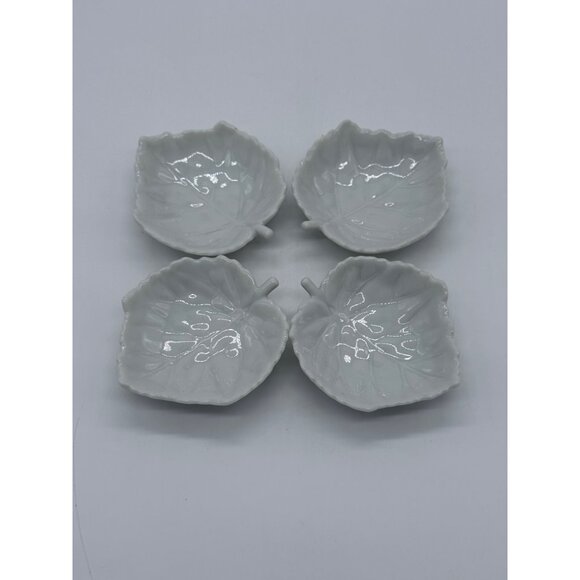 Set of 4 HIC Japan Mini Leaf Finger Bowls, Salt Cellars, Personal Dip Dishes - Picture 3 of 5